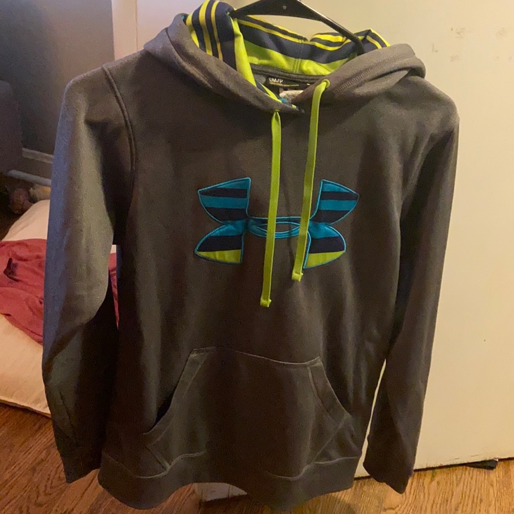 Under armour womens hoodie small